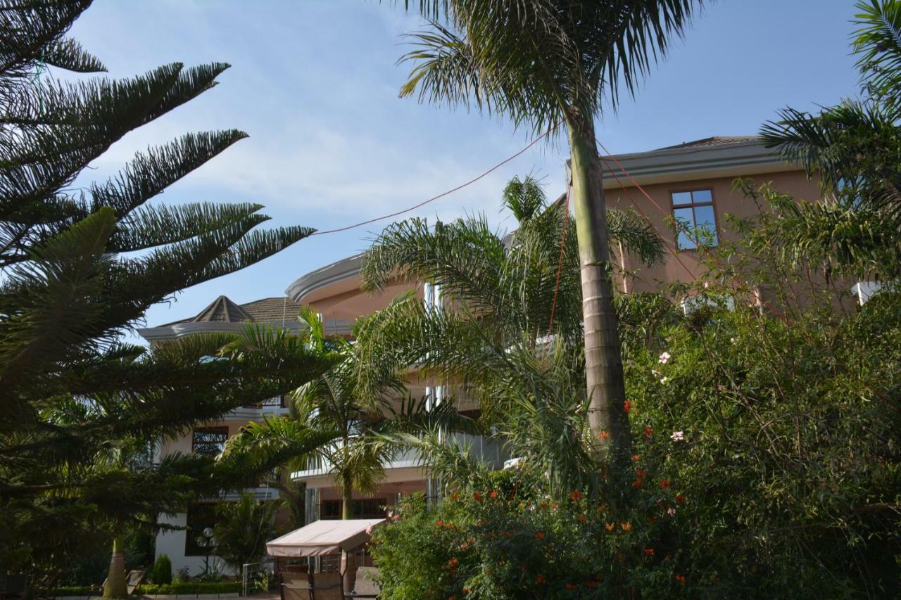 Nejobugg Palace Hotel Nkoanrua Extérieur photo