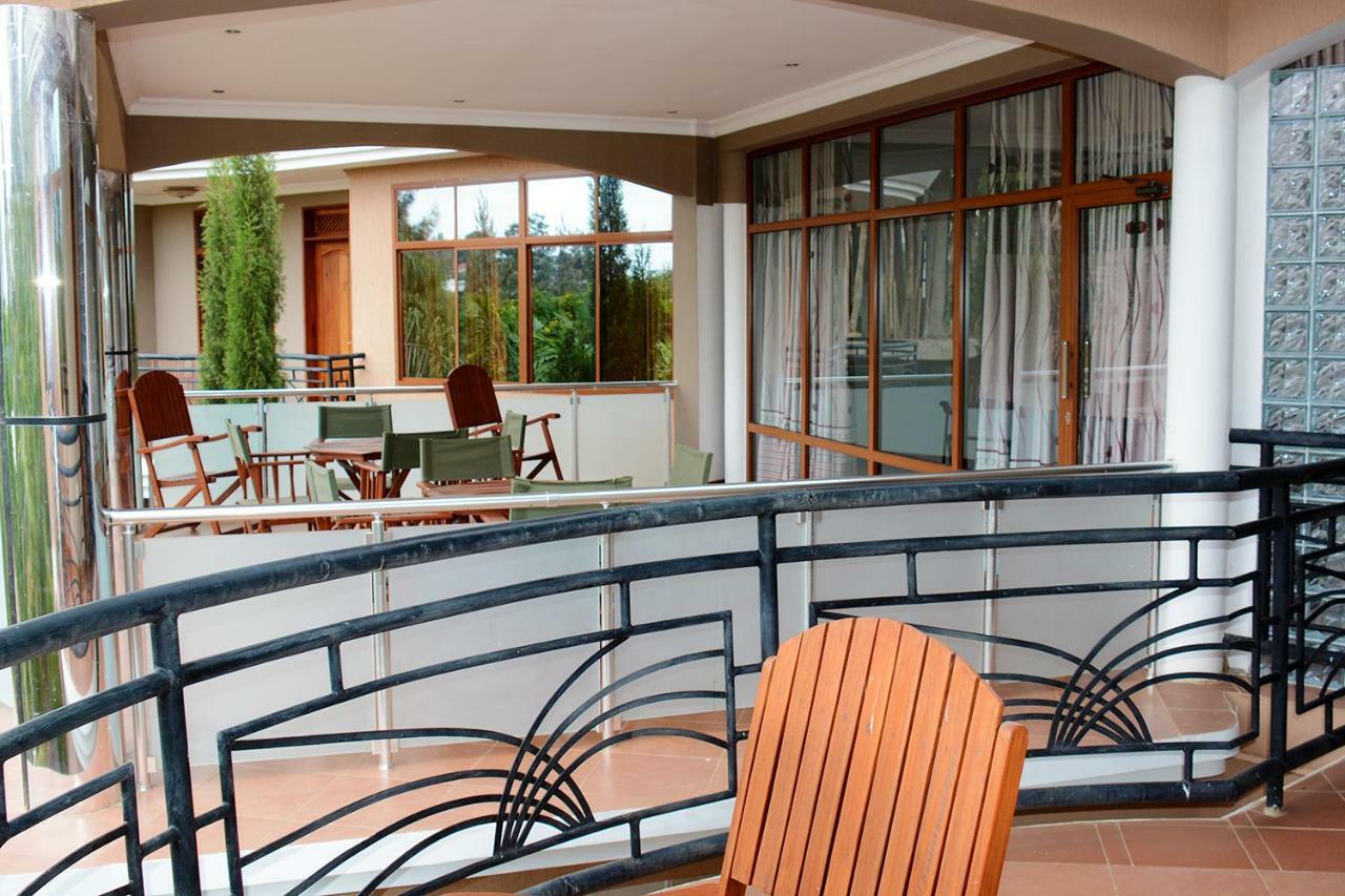 Nejobugg Palace Hotel Nkoanrua Extérieur photo