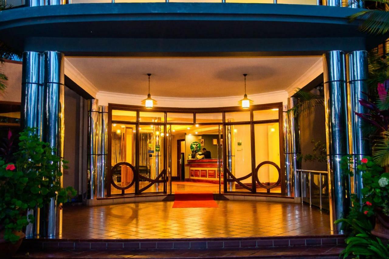 Nejobugg Palace Hotel Nkoanrua Extérieur photo