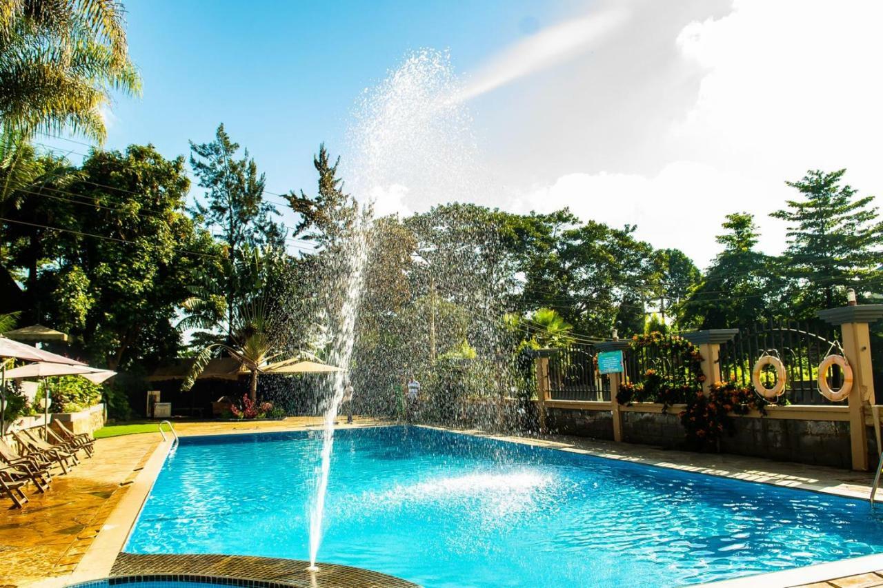 Nejobugg Palace Hotel Nkoanrua Extérieur photo